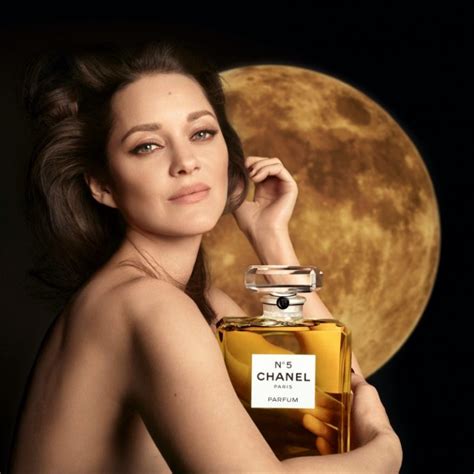 Chanel no 5 advert actress